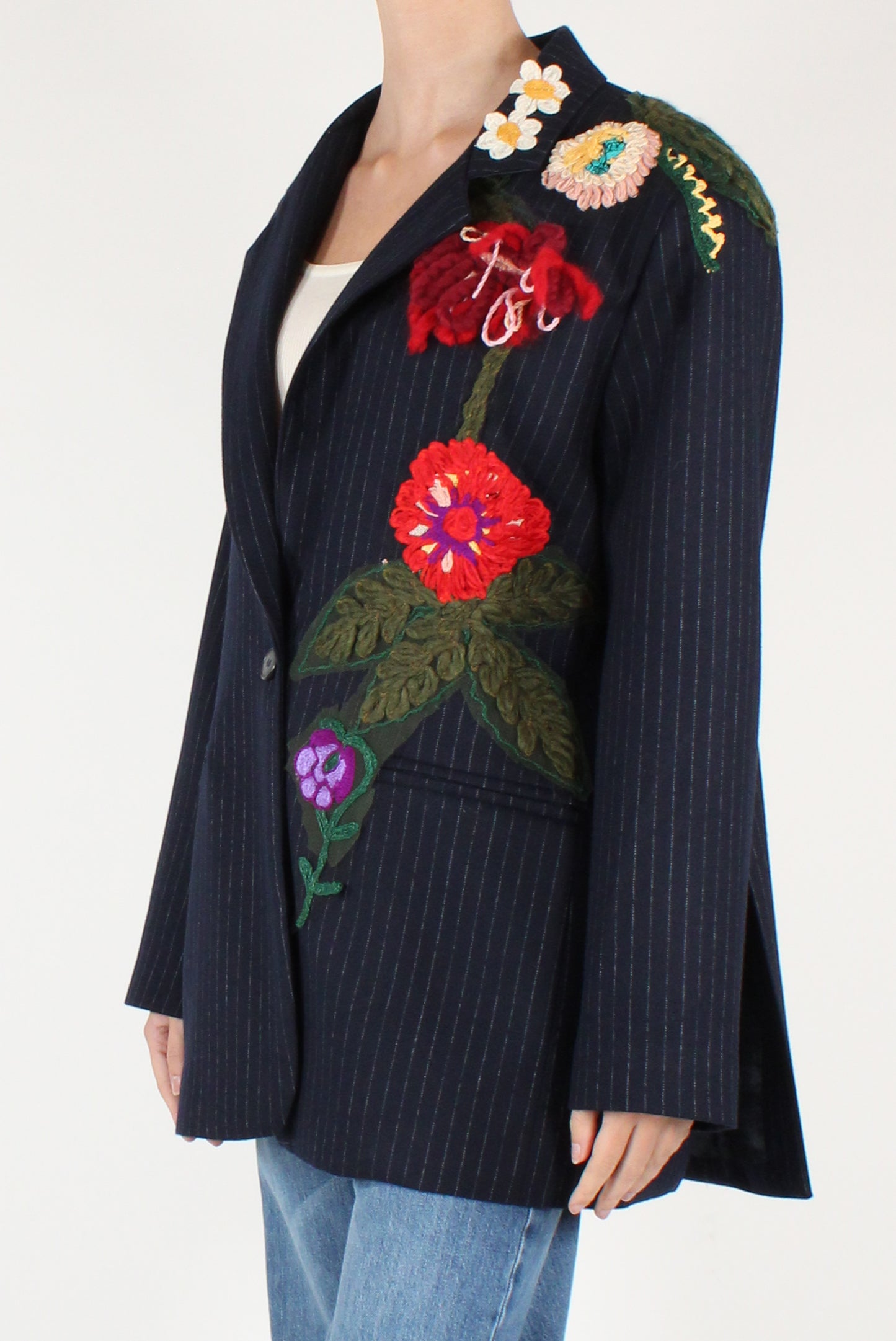 Blazer Over Gessato con Fiori Ricamati