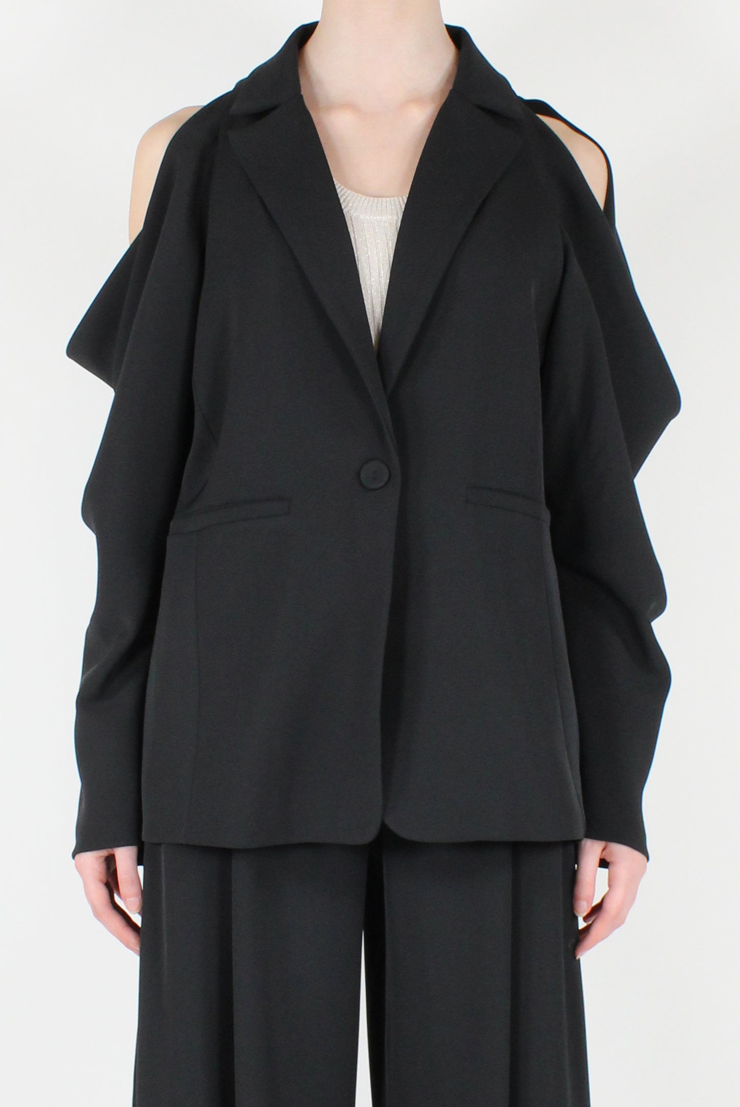 Single Breasted Jacket with Cut Out