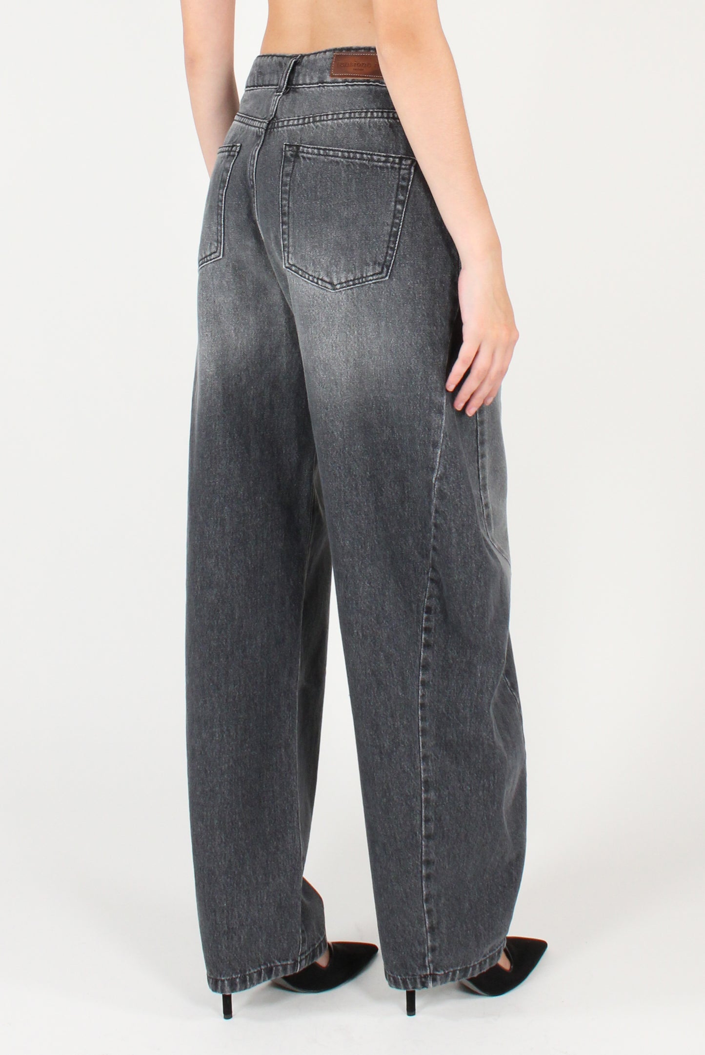 Jeans Balloon Banana con Cuciture