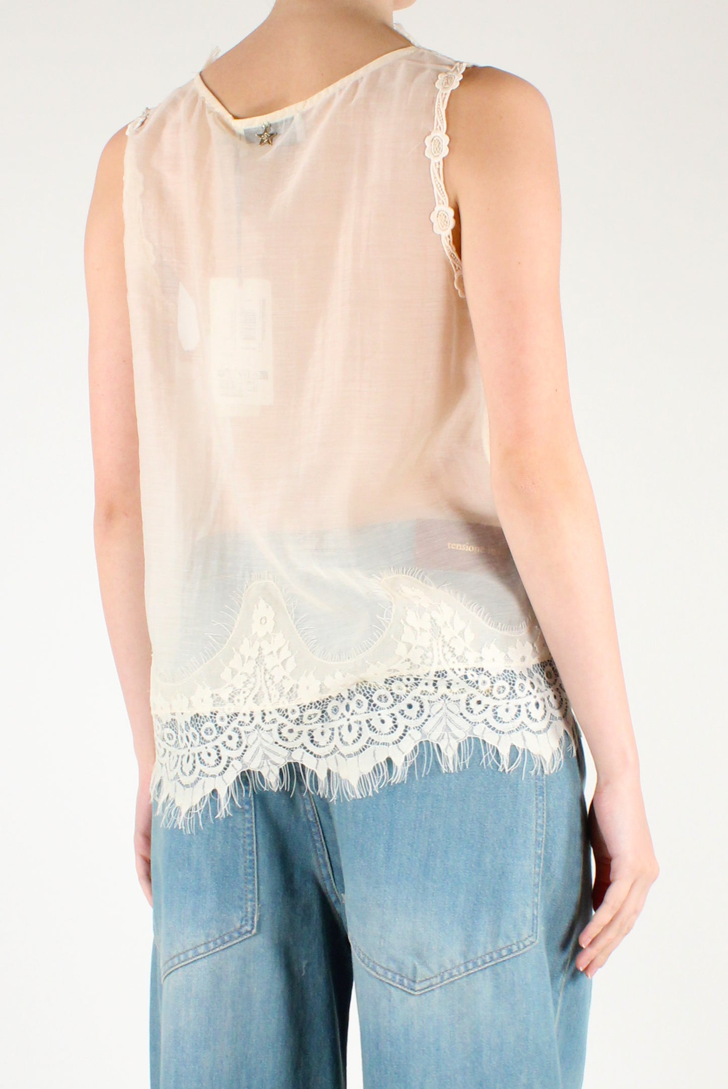 Sleeveless Blouse with Lace