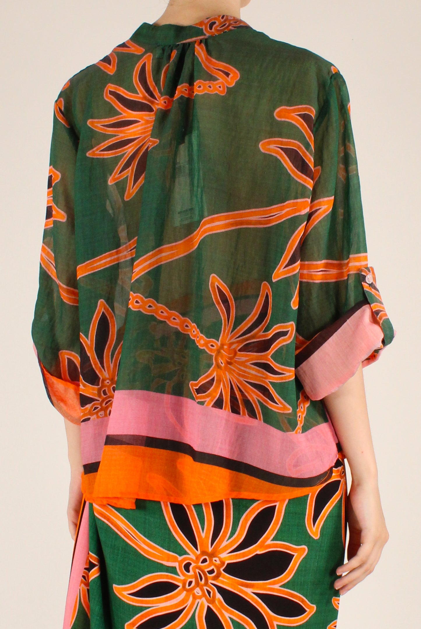 Camicia Stampa Fantasia su Sfondo Verde