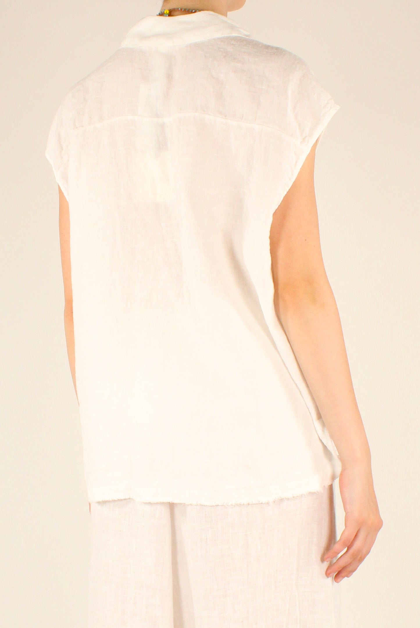 Camicia Smanicata in Lino