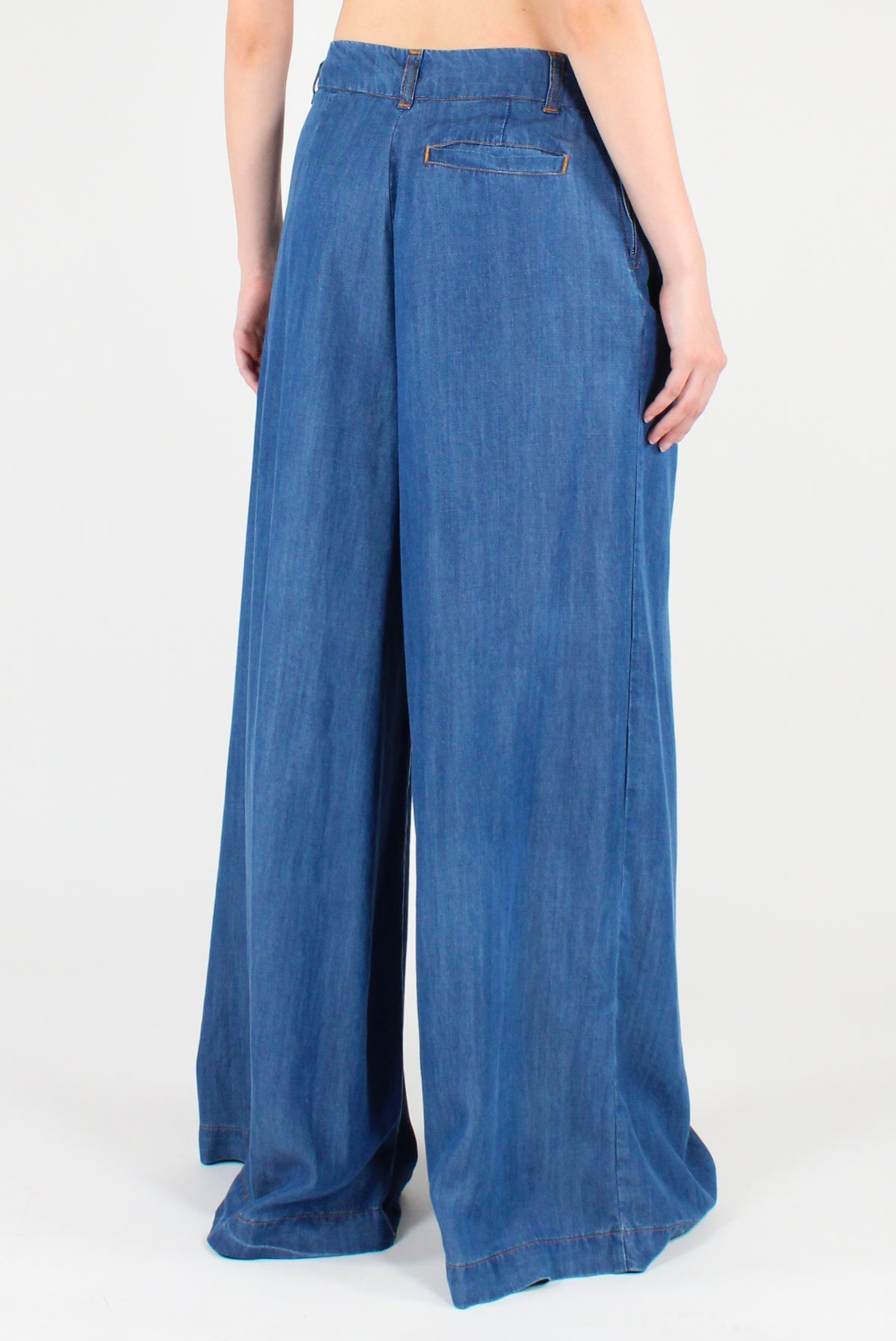 Draped Lyocell Jeans