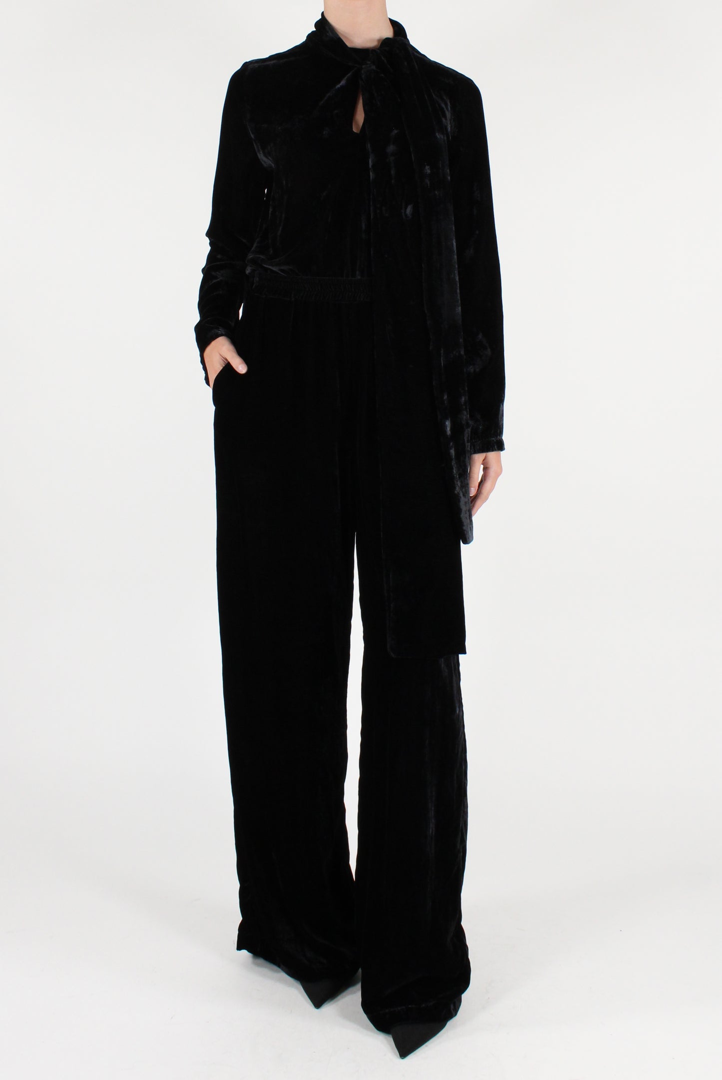 Velvet Blouse with Band