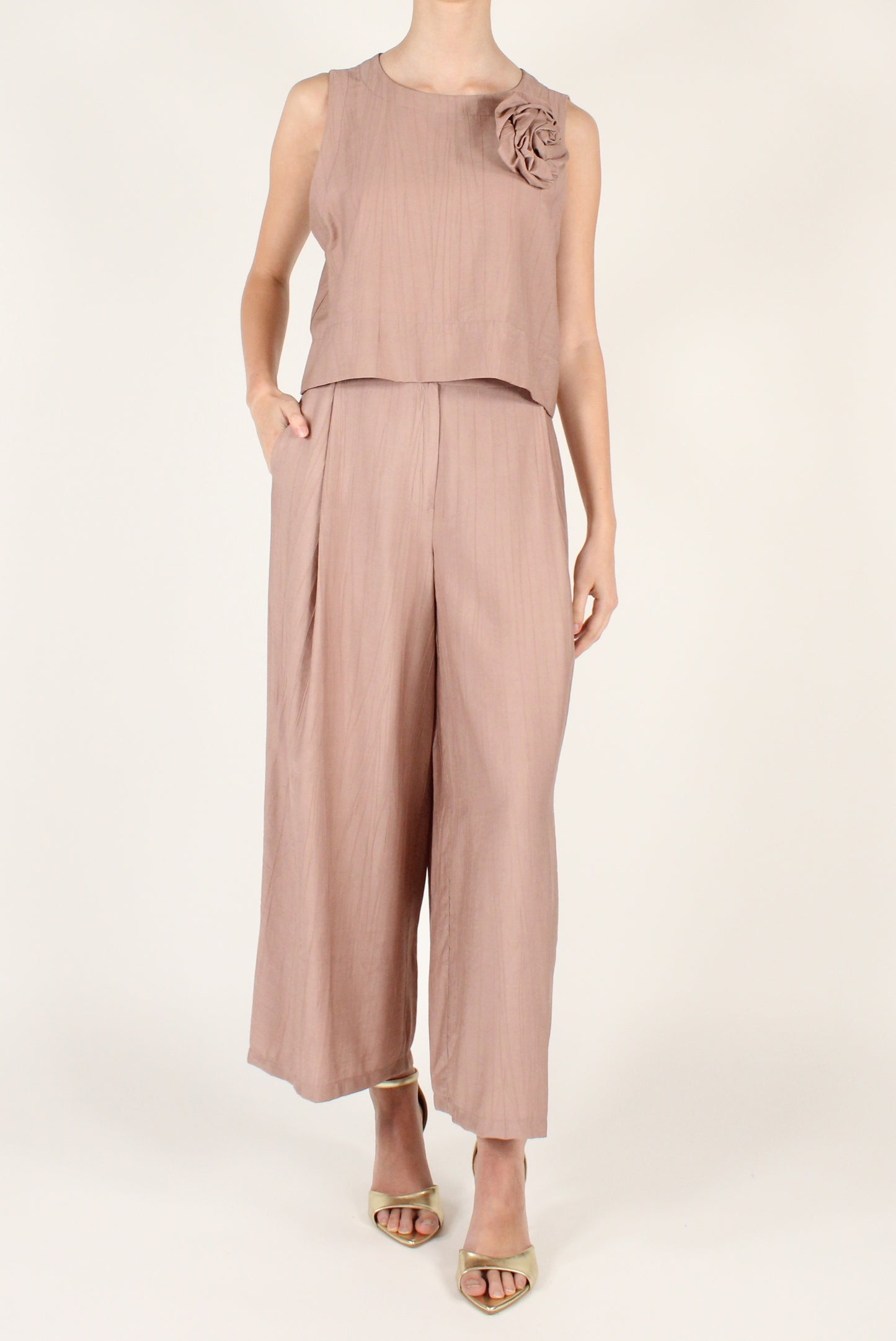 Pantaloni Ampi con Pinces in Misto Viscosa