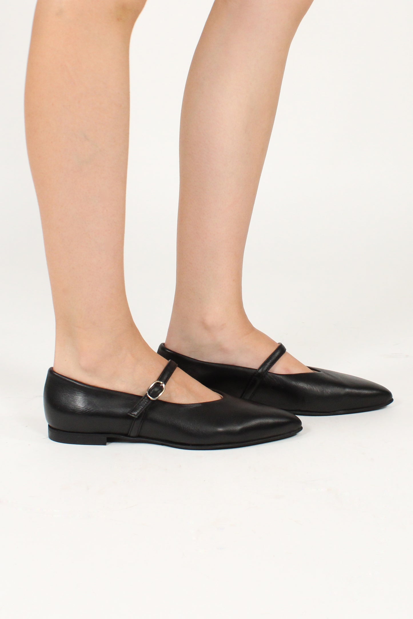 Ballerine in Pelle con Cinturino