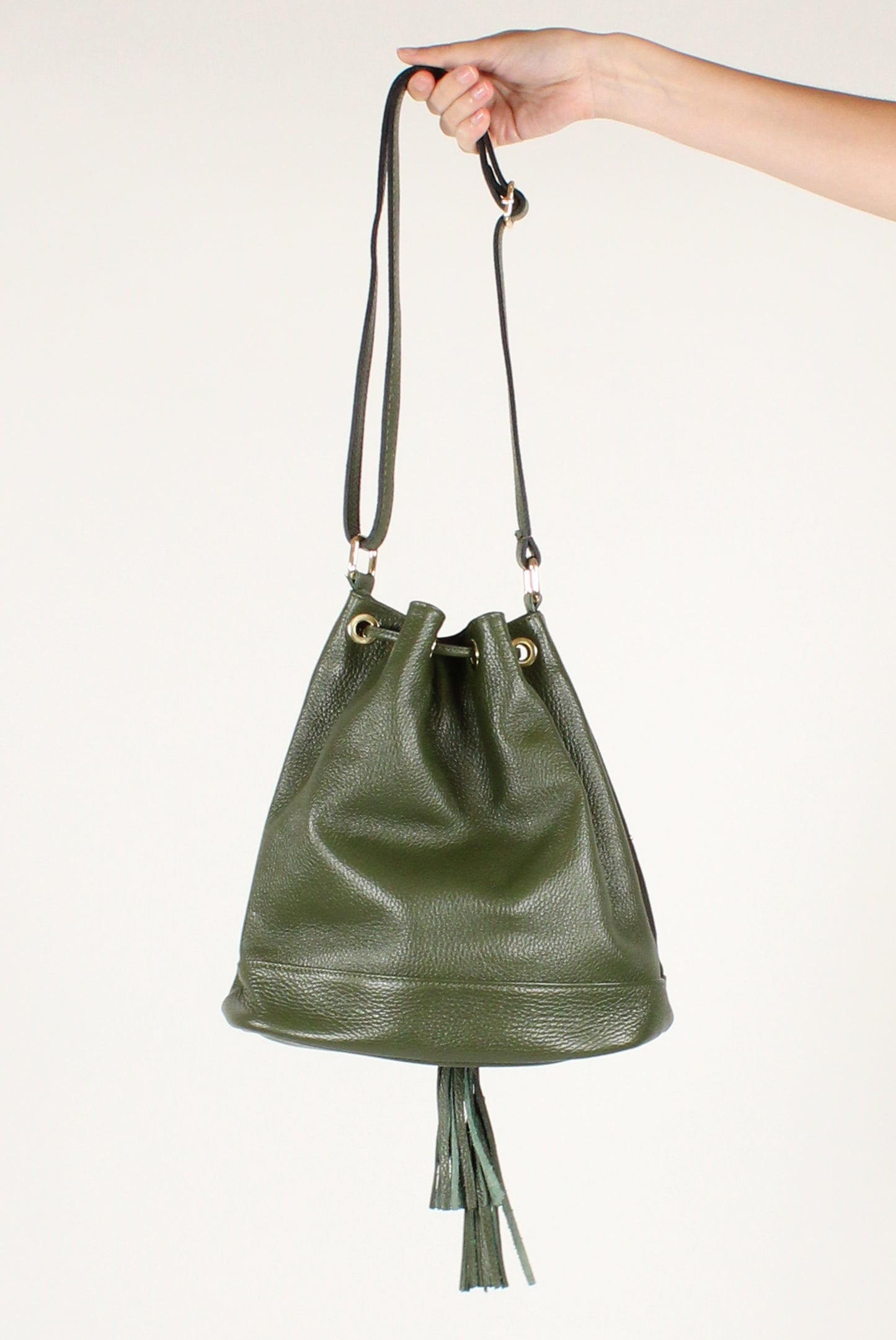 Borsa a Secchiello con Borchie