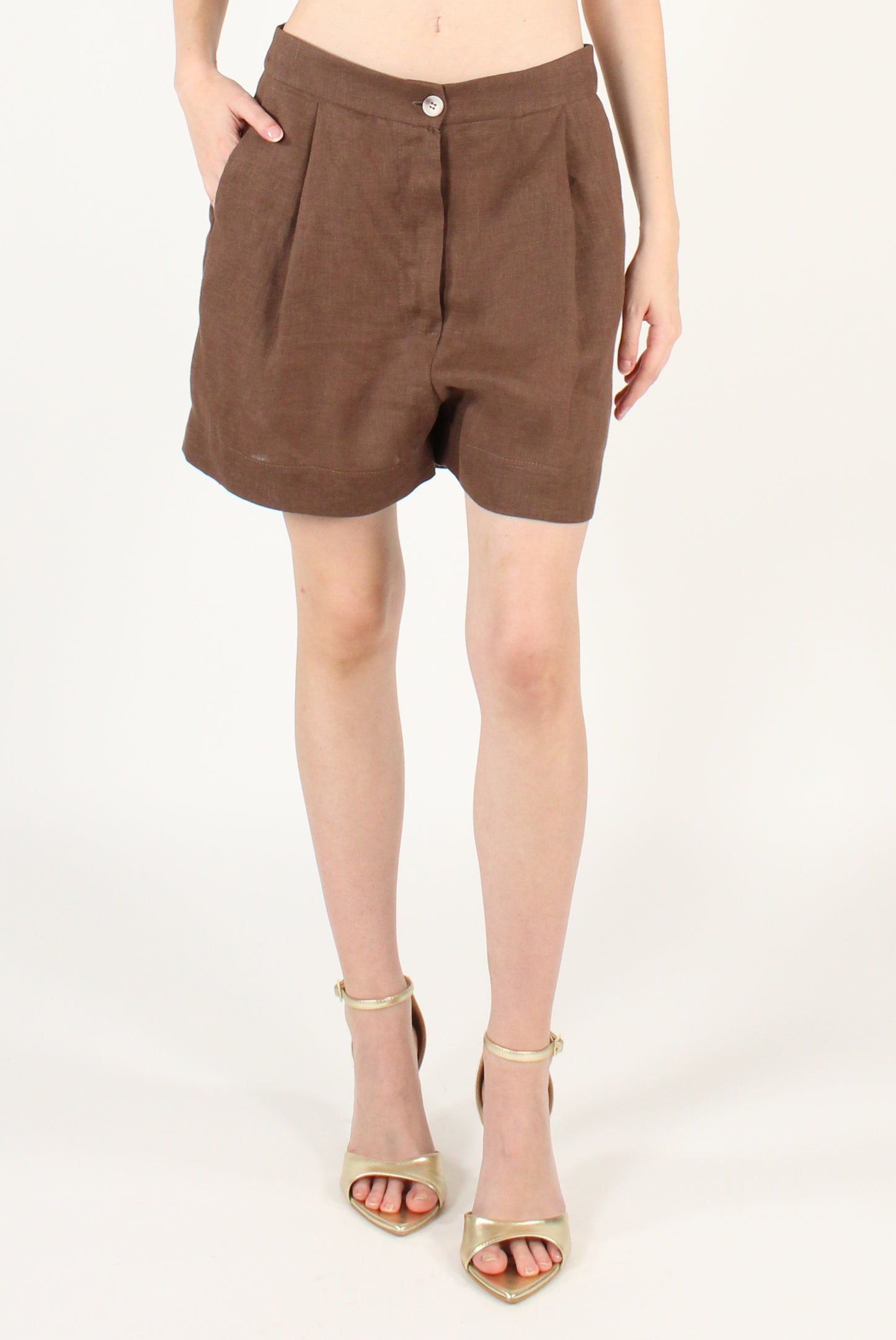 Shorts con Pinces in Puro Lino