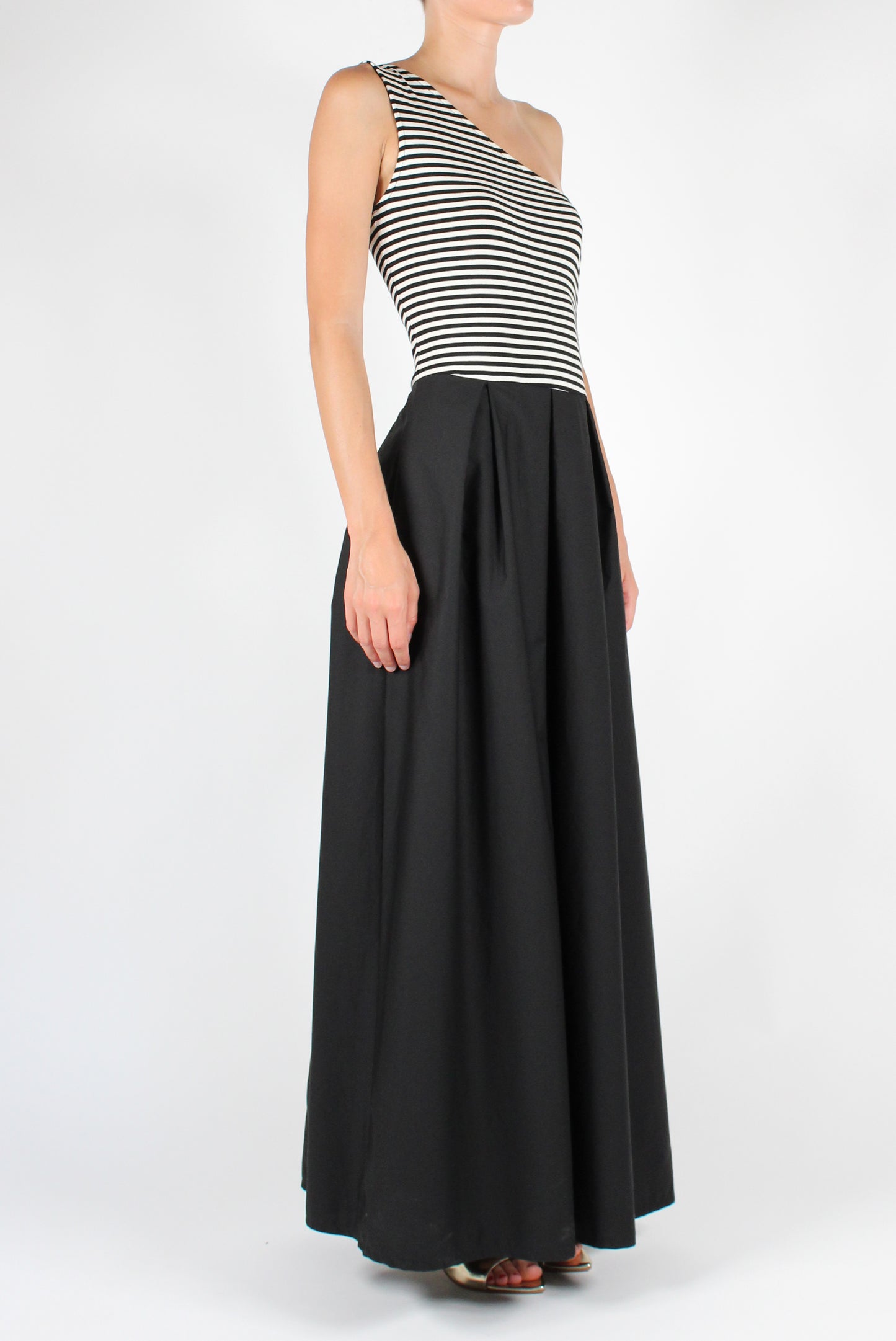 One-shoulder dress in double fabric