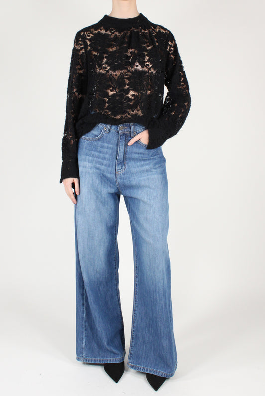 Crew Neck Lace Blouse