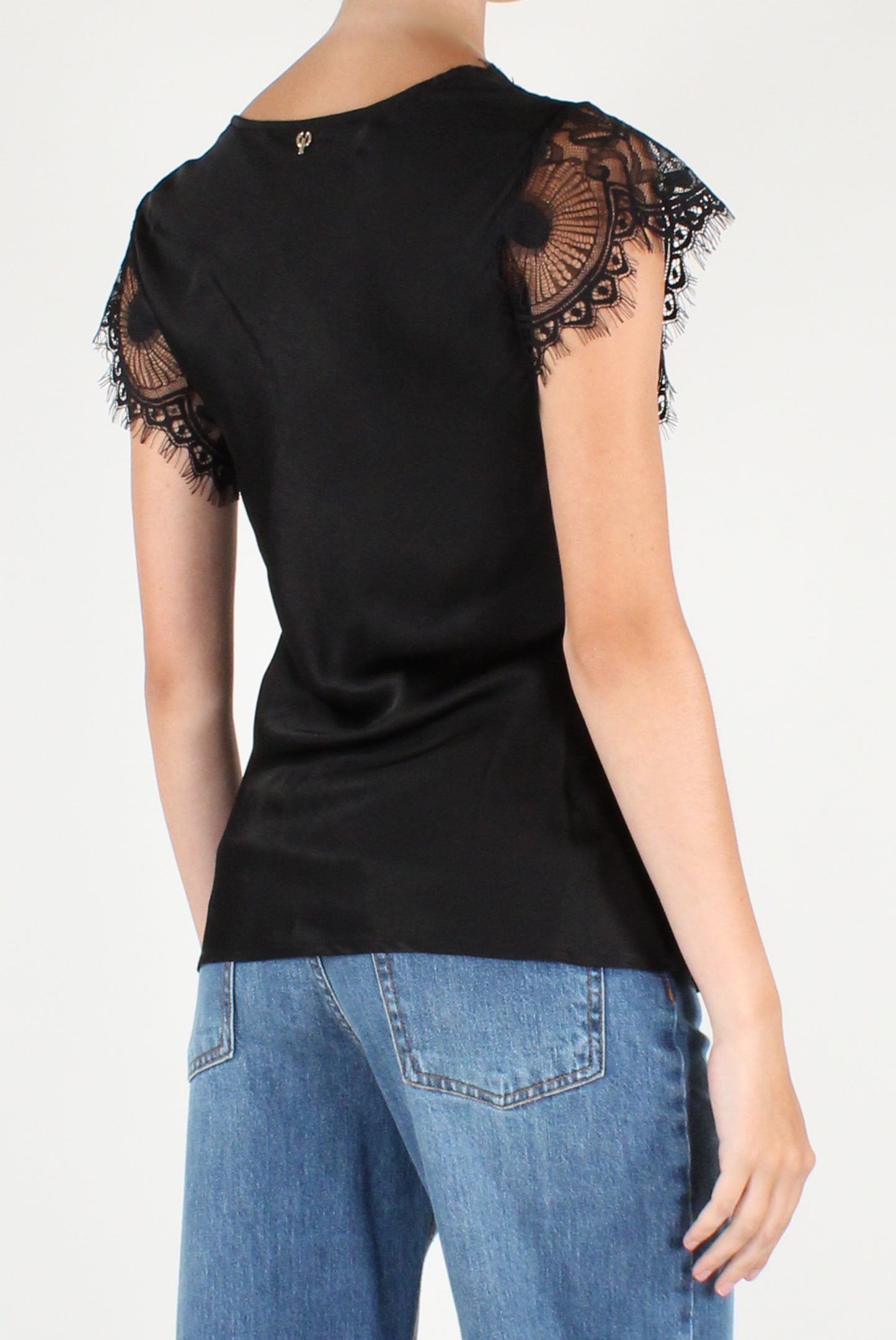 Blusa Scollo a V in Viscosa con Pizzo