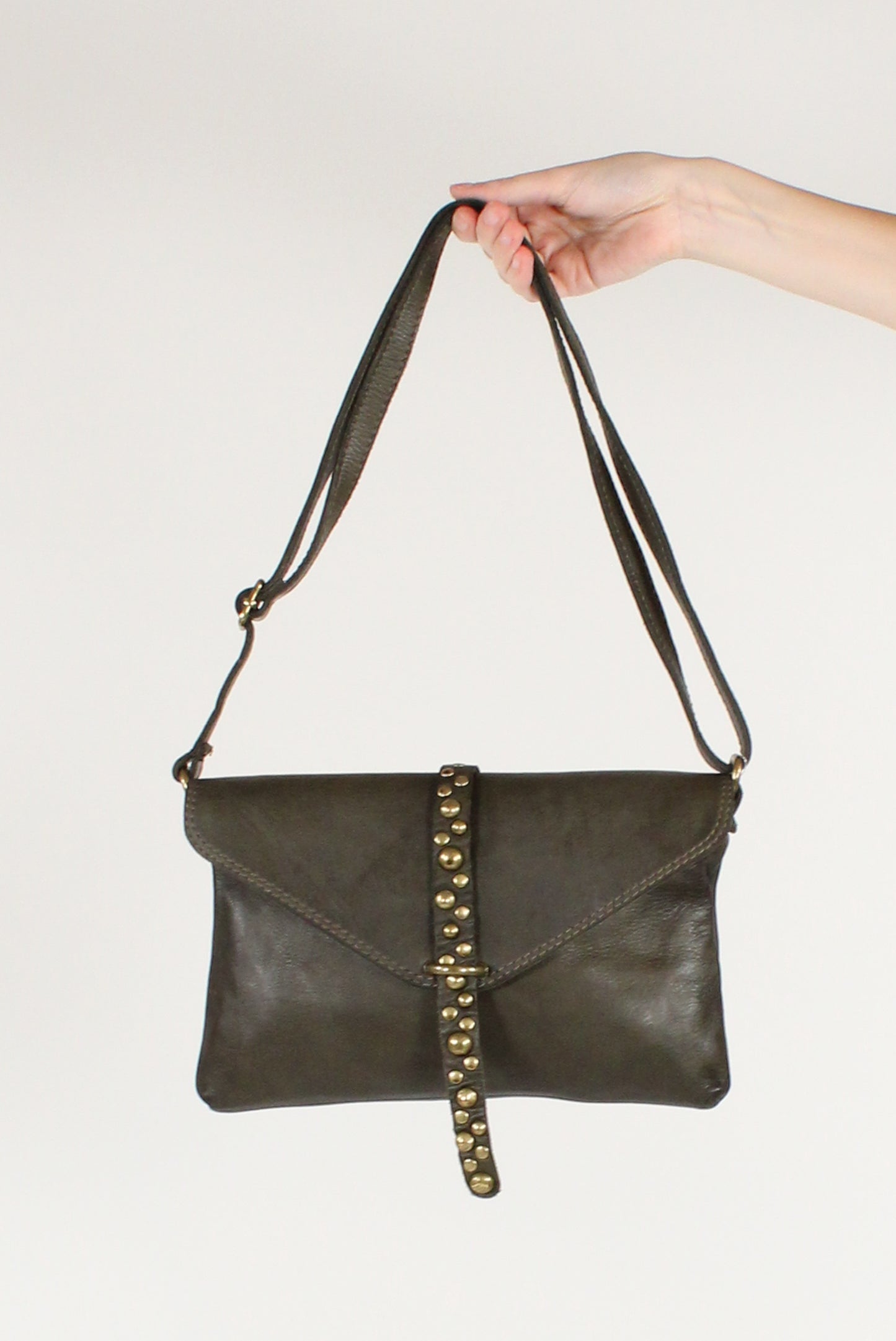 Borsetta in Pelle Fascia con Borchie