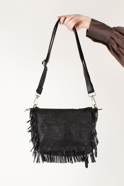 Borsa a Patta Intrecciata con Frange