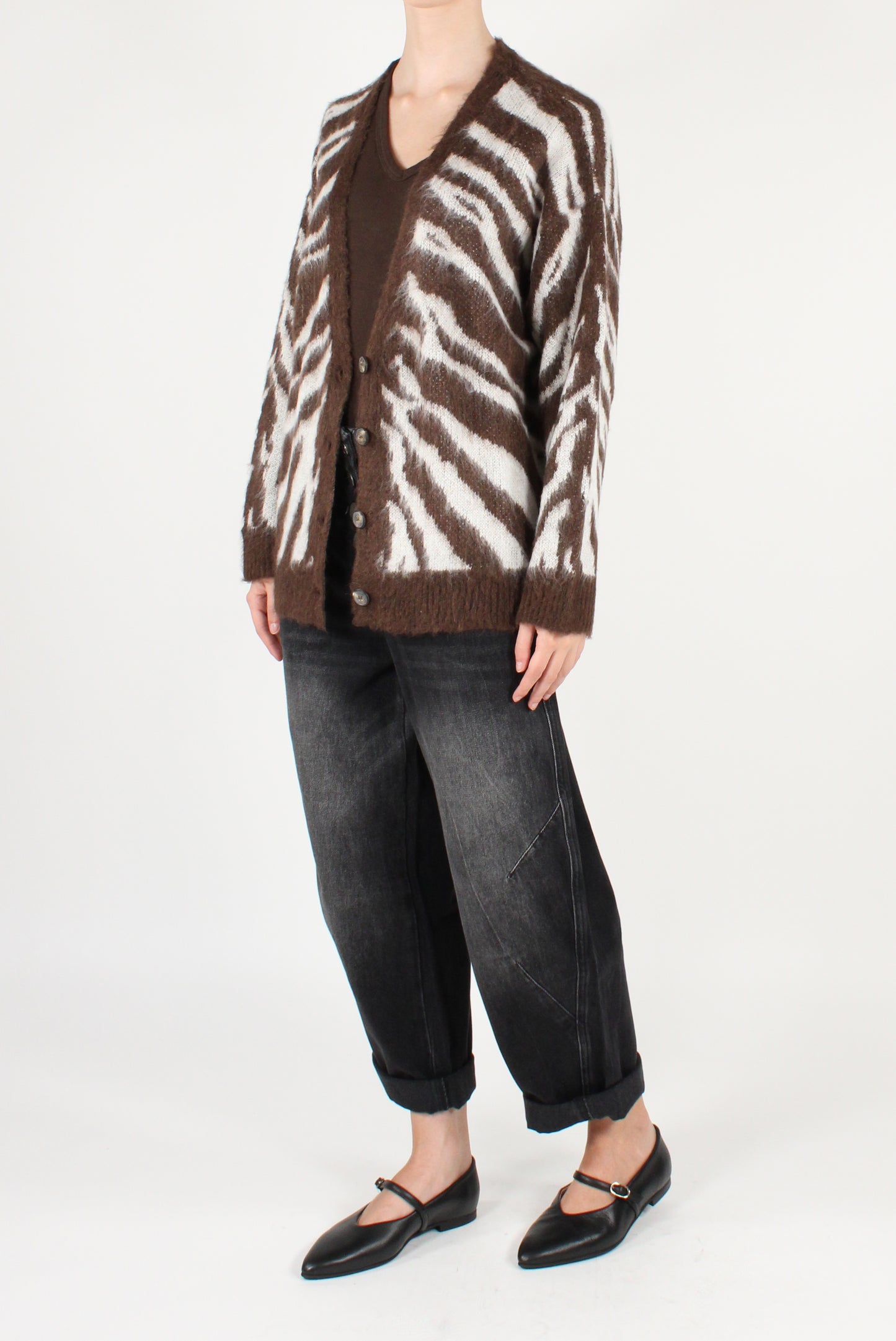 Cardigan Over Fantasia Zebrata