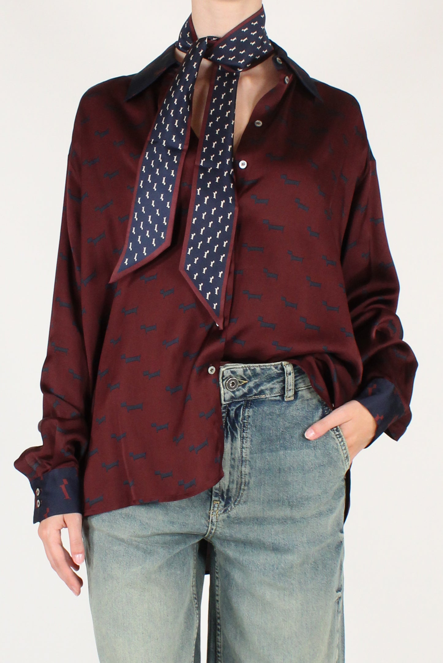Camicia Over Stampa Bassotti Stilizzati
