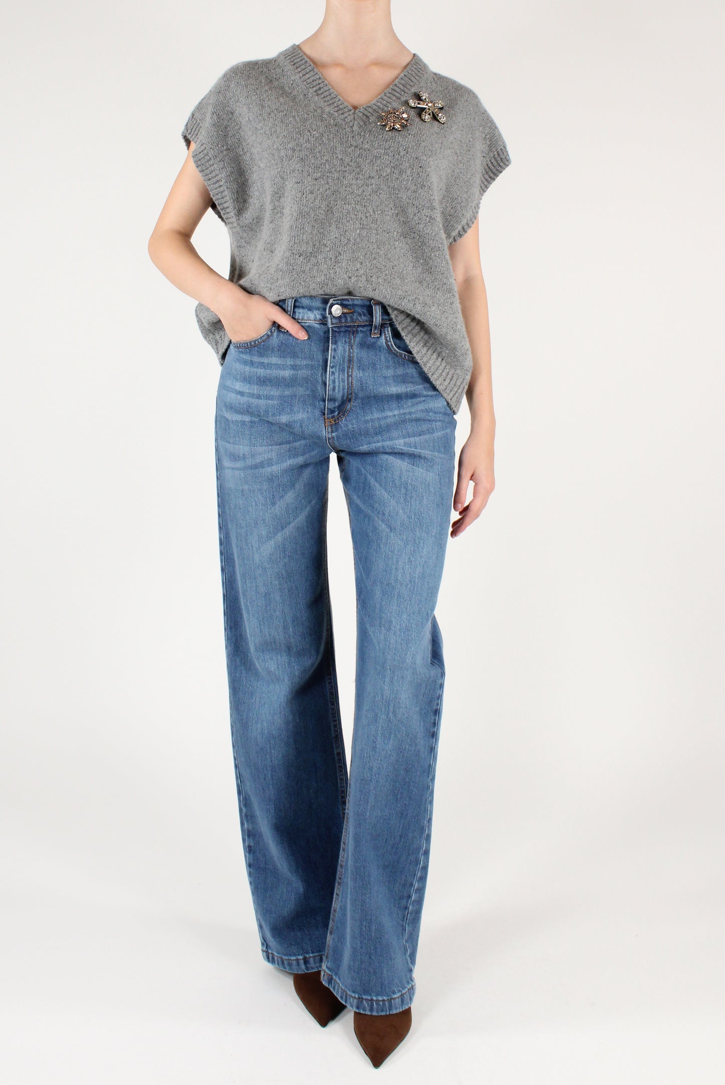 Gilet Misto Lana con Spille