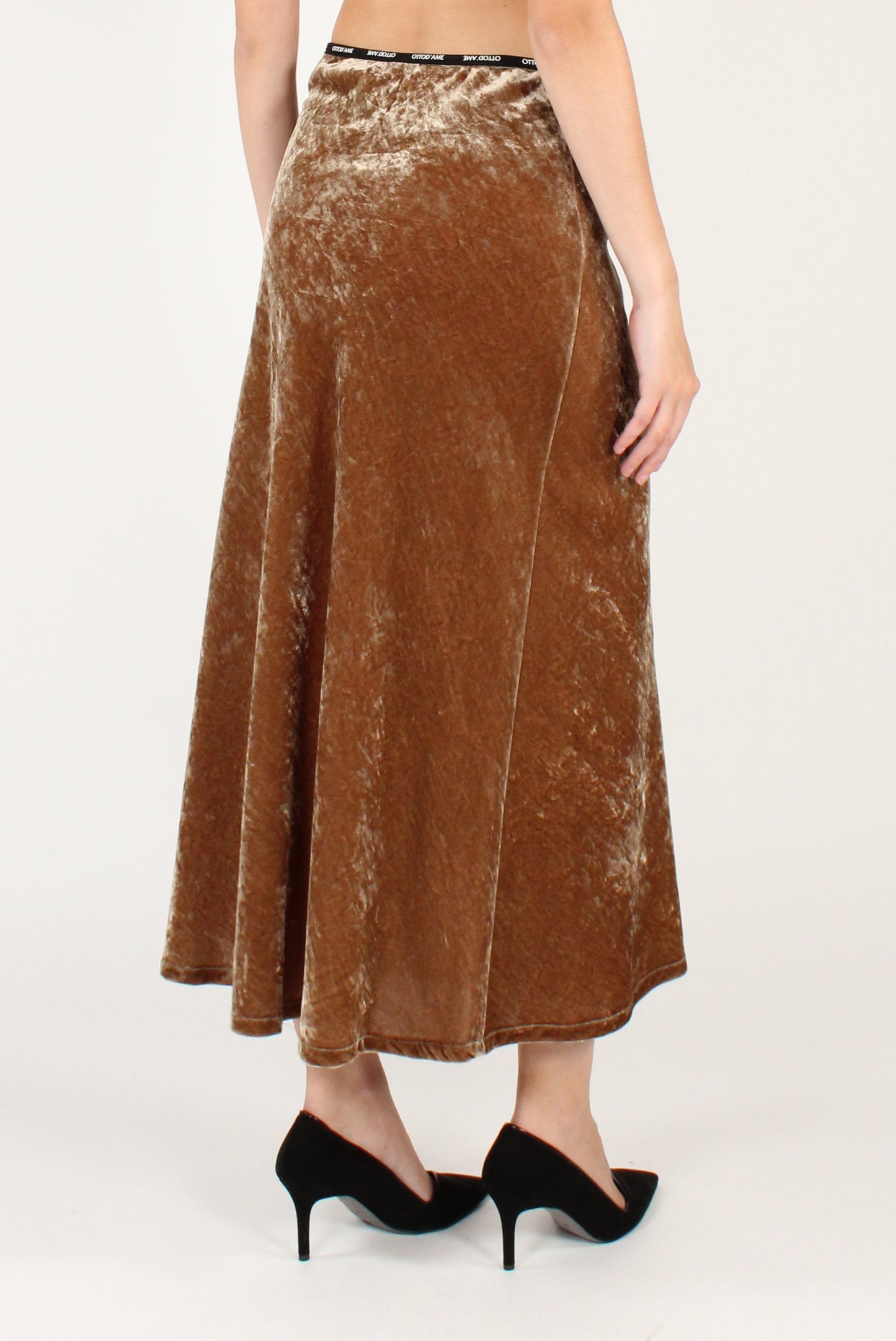 Gonna Lunga Svasata in Velluto