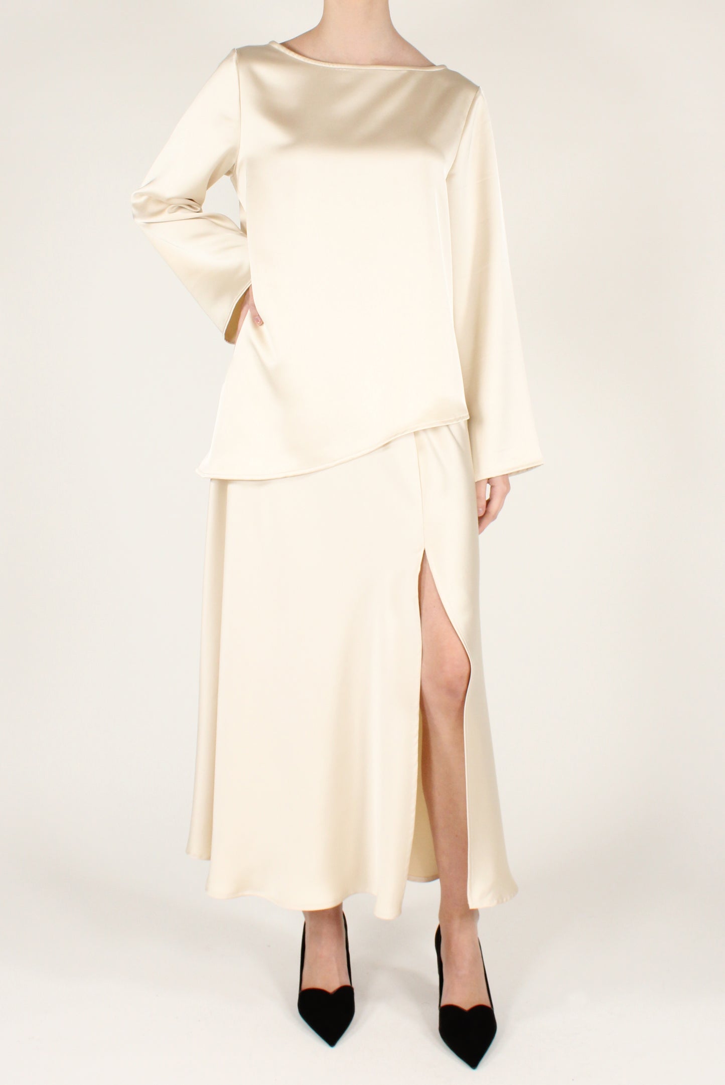 Blusa Asimmetrica in Satin