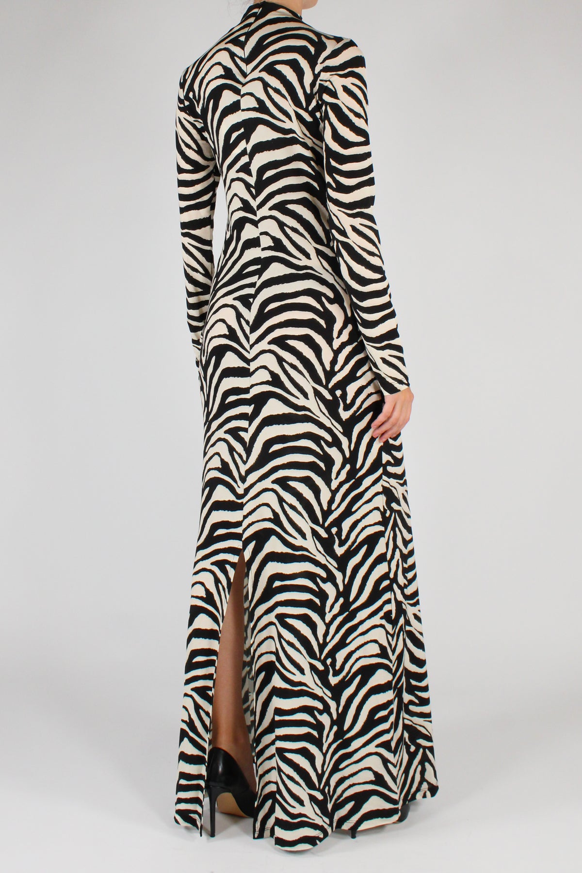 Abito Lungo Stampa Fantasia Zebra Tensione In Capsule