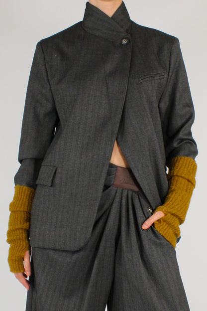 Blazer in Tessuto Spigato con Manicotti