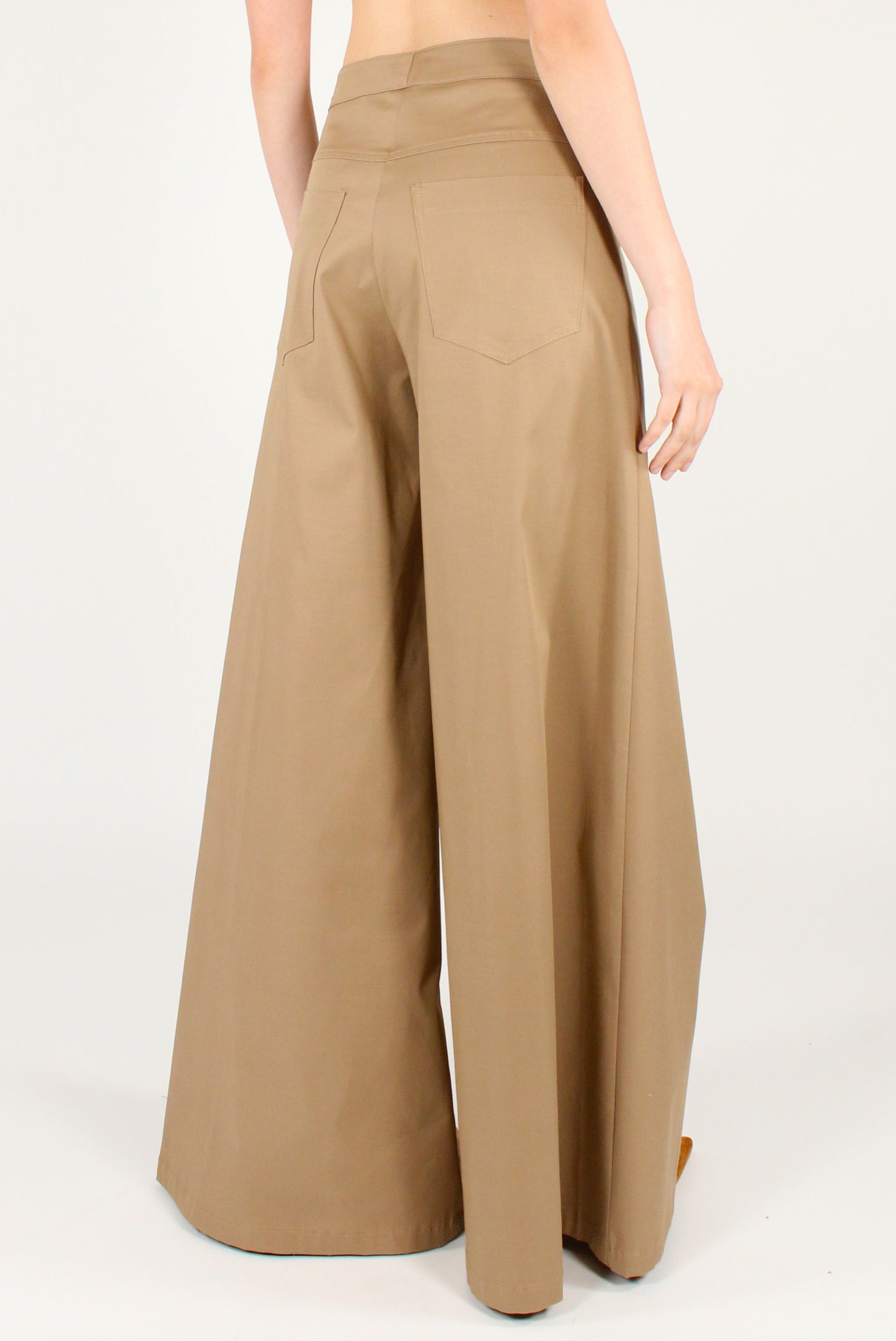 Pantaloni a Palazzo Gamba Ampia