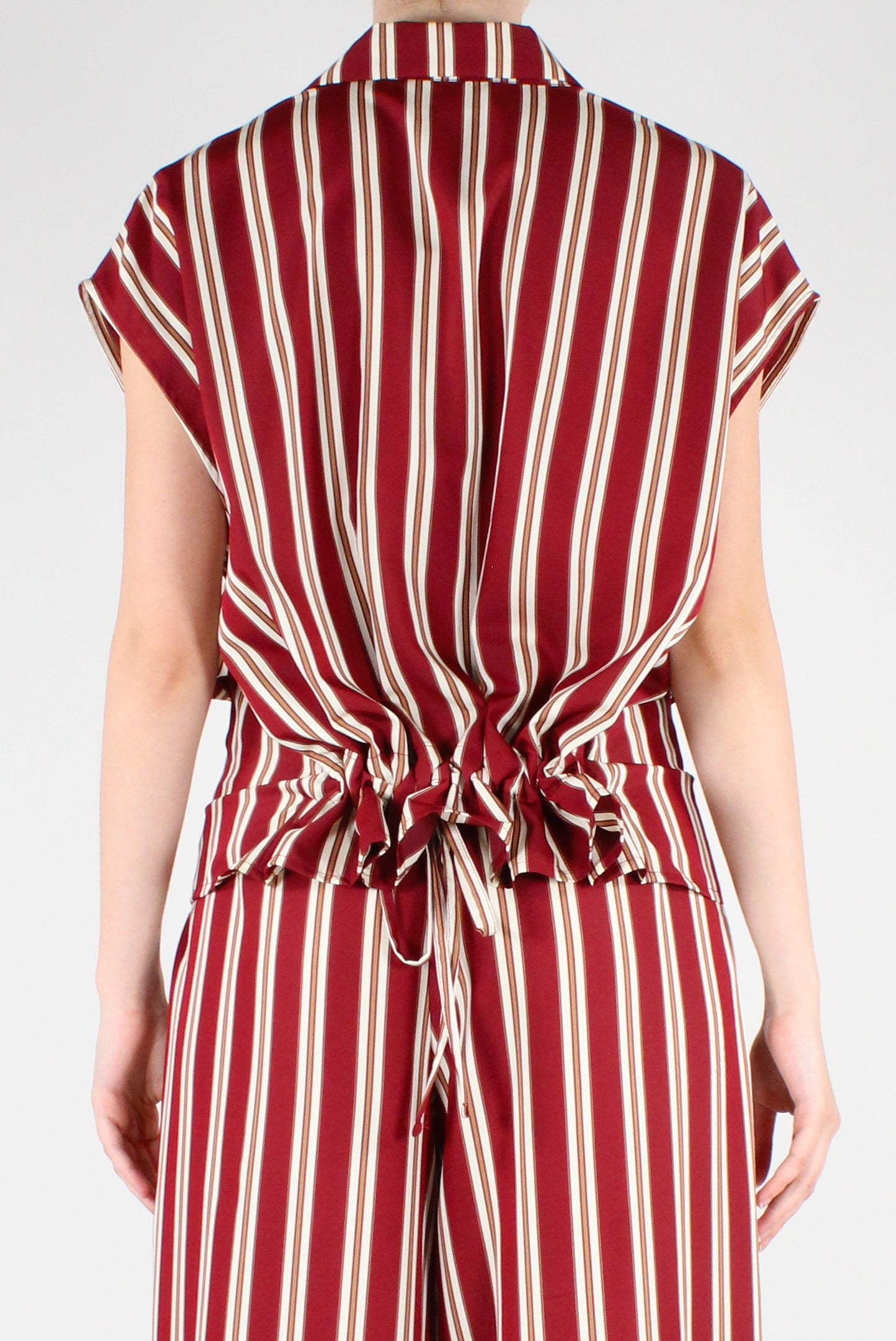 Camicia Smanicata a Righe con Tasche