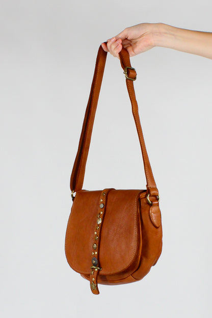 Borsa a Patta in Pelle con Borchie a Stella