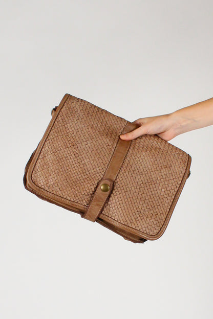 Borsa a Patta in Pelle Intrecciata