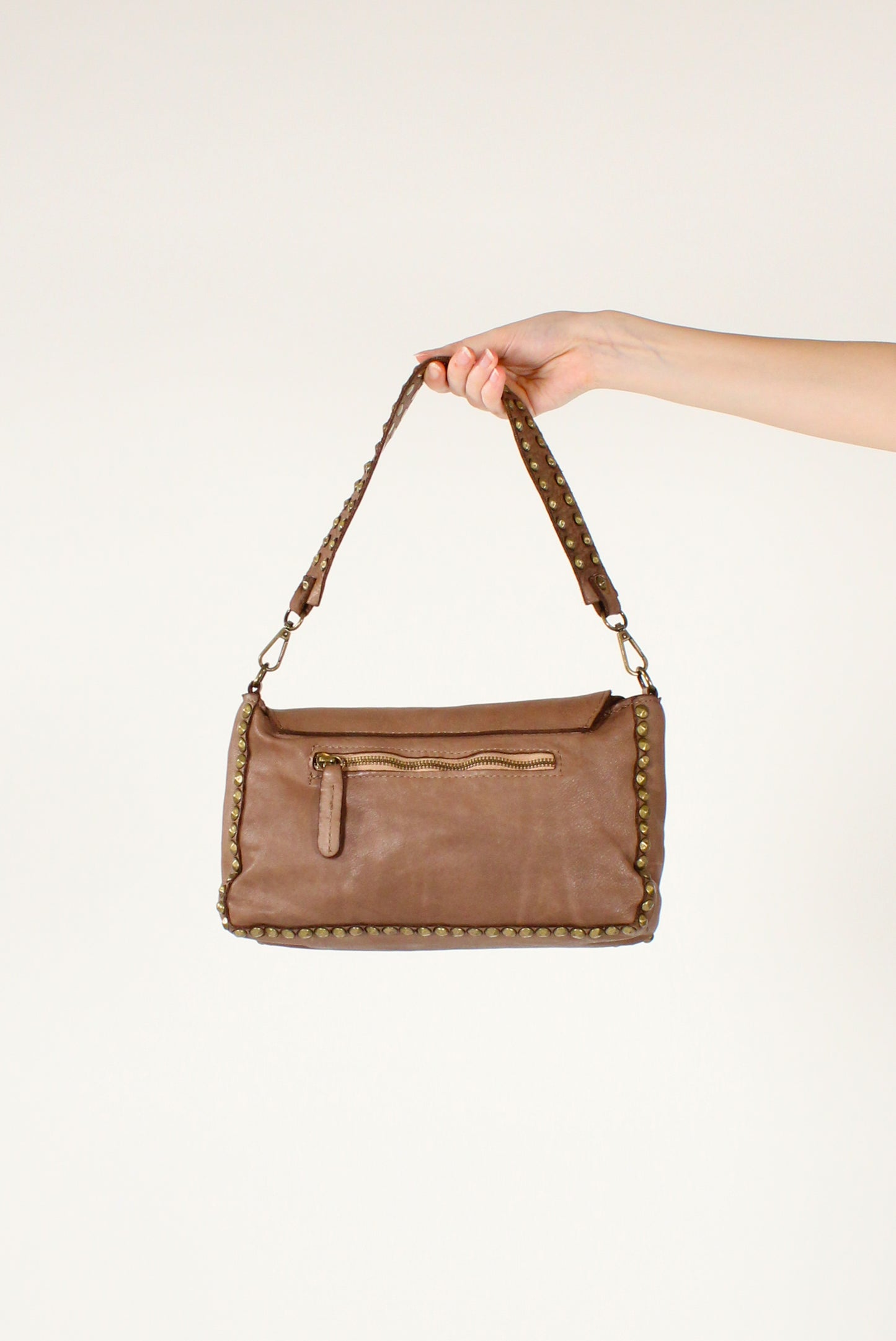 Borsa a Patta con Borchie
