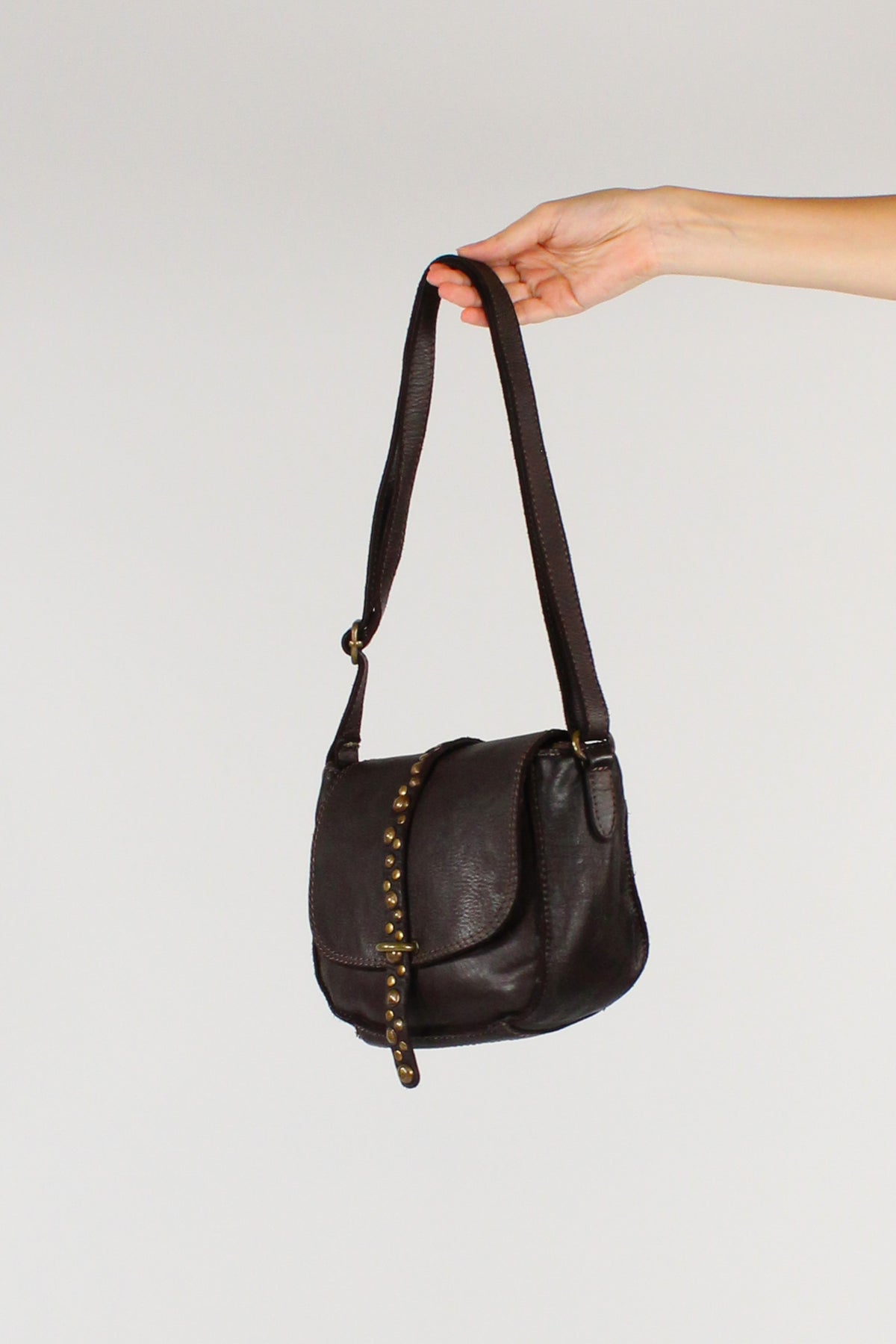 Borsa a Patta con Fascia con Borchie