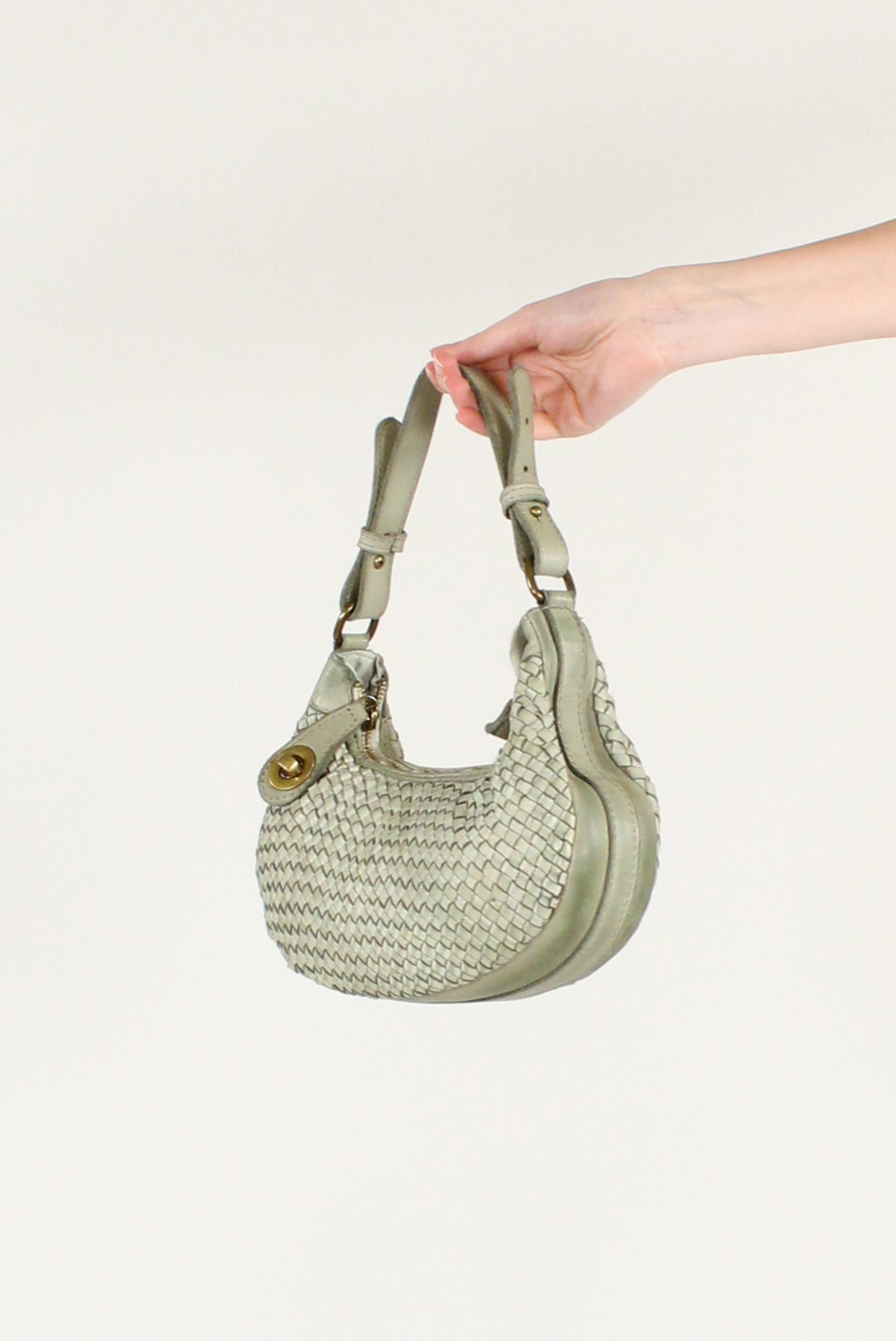 Borsa Mezzaluna in Pelle Intrecciata