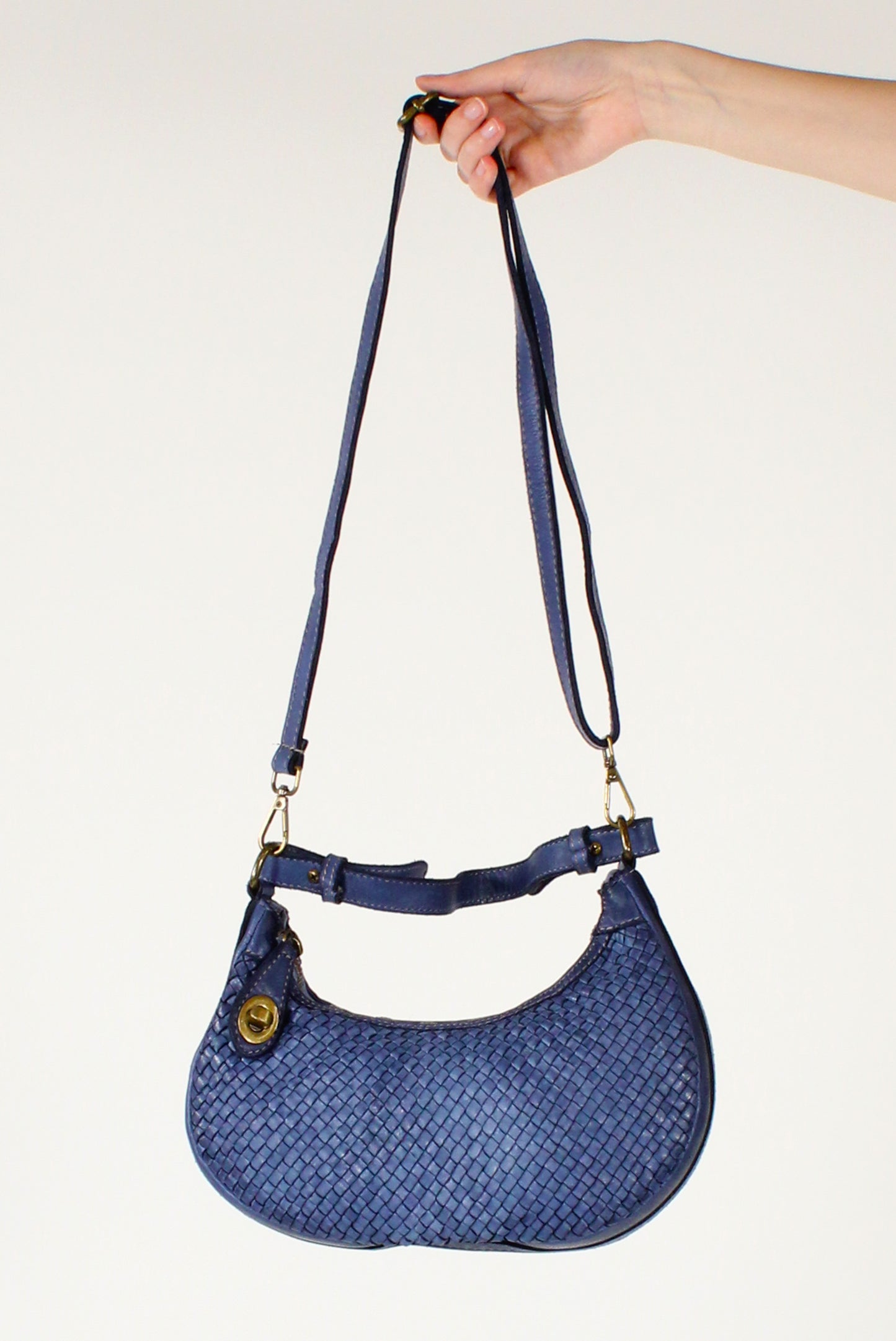 Borsa Mezzaluna in Pelle Intrecciata