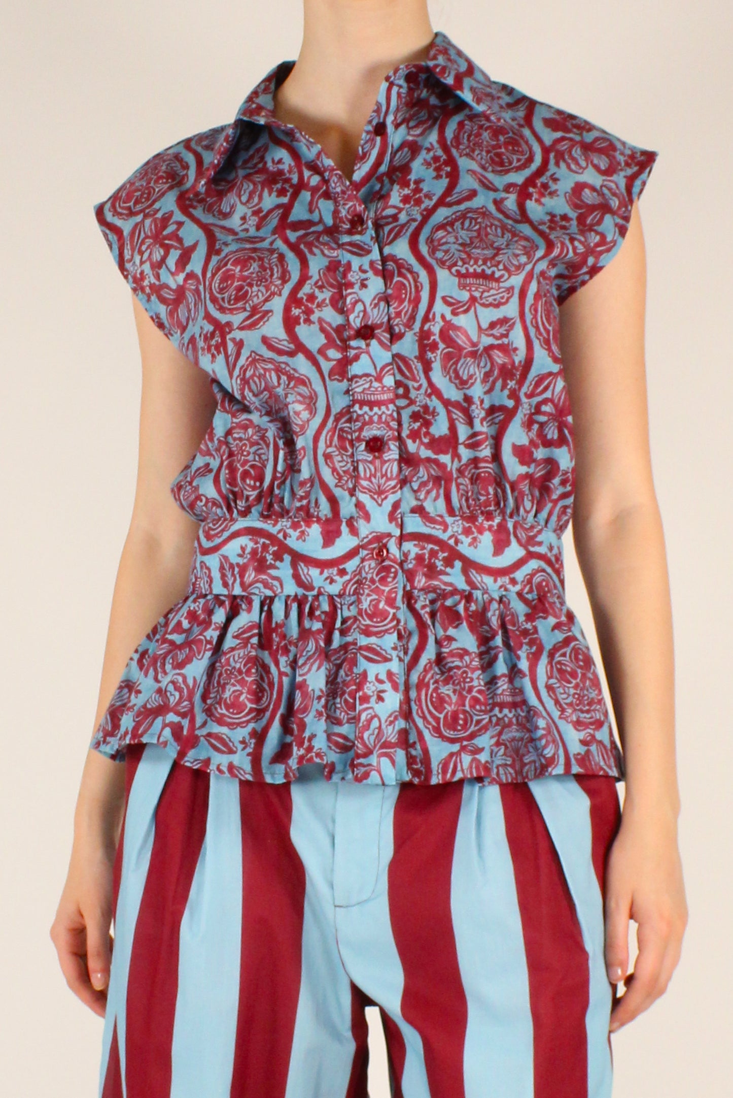 Camicia Smanicata Fantasia Floreale
