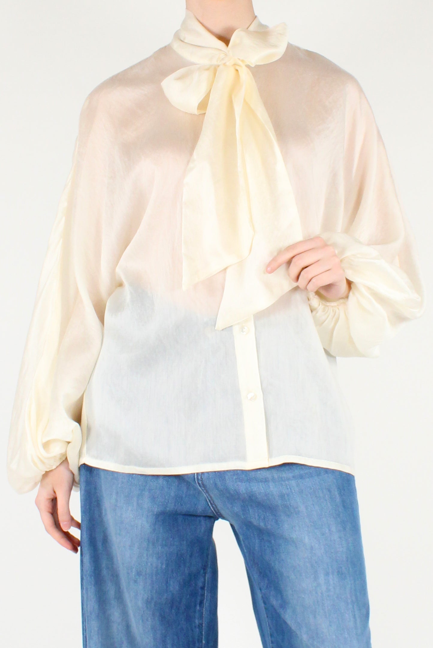 Camicia in Mussola con Fiocco