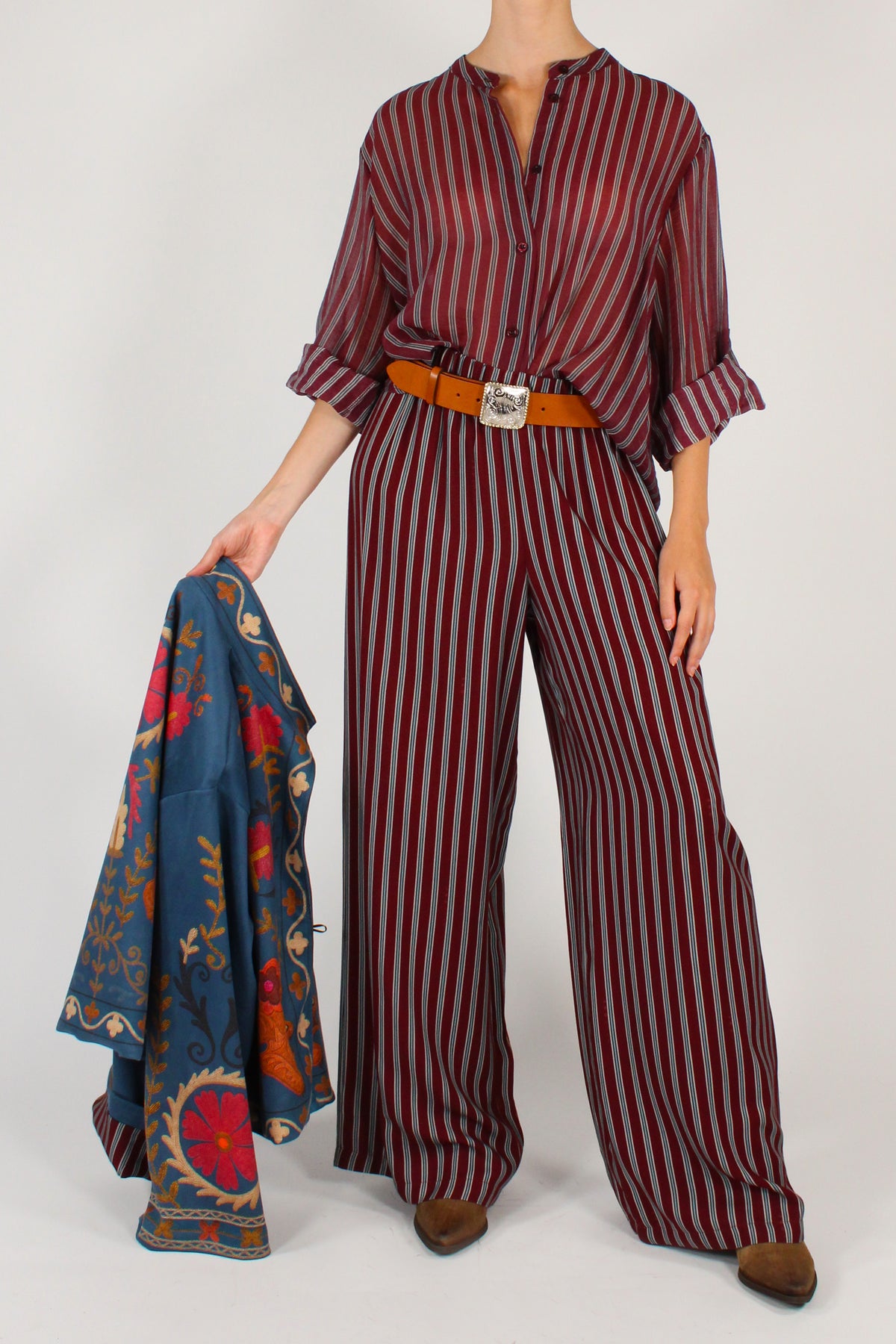 Camicia Coreana a Righe Sfondo Bordeaux