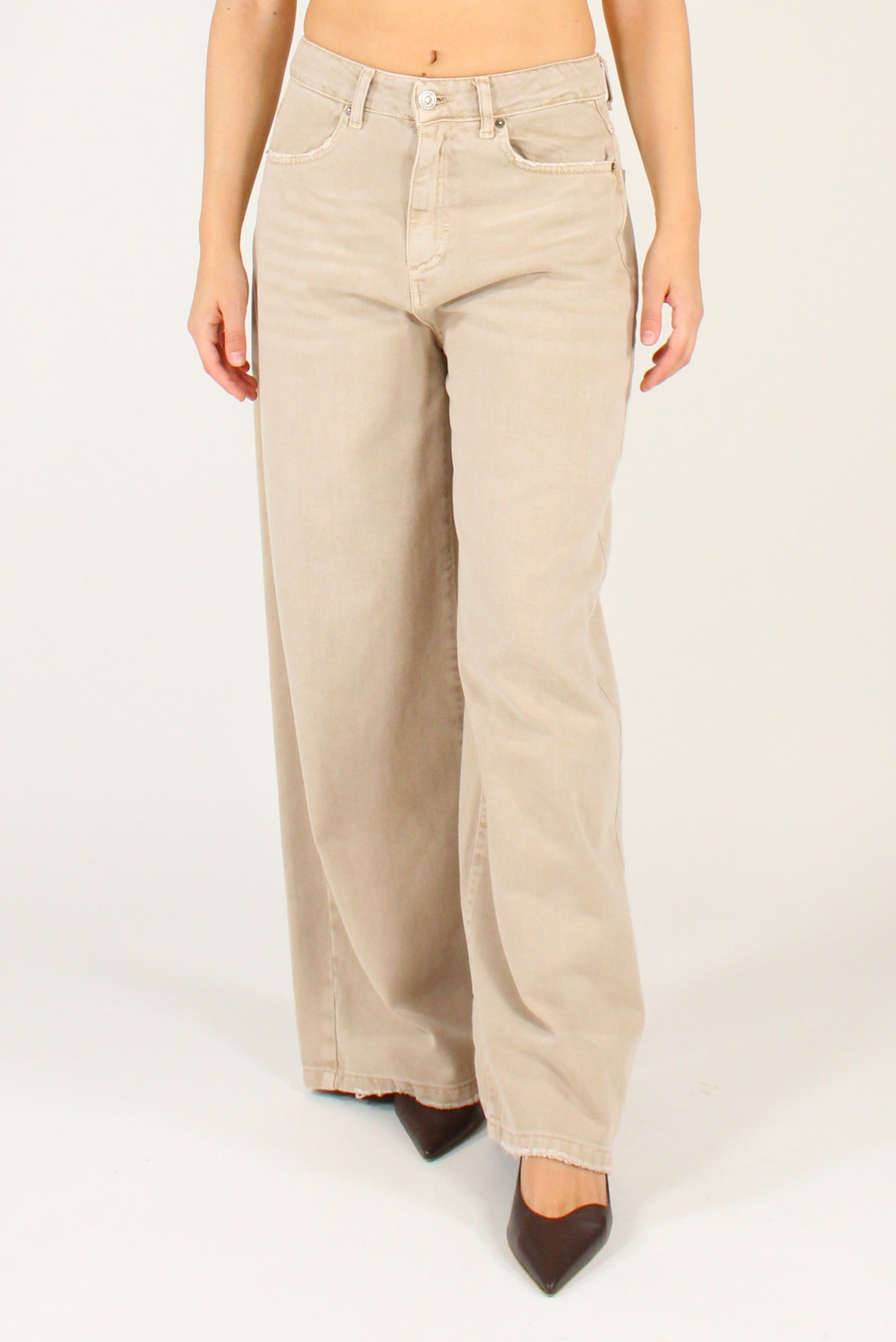 Denim trousers with pockets