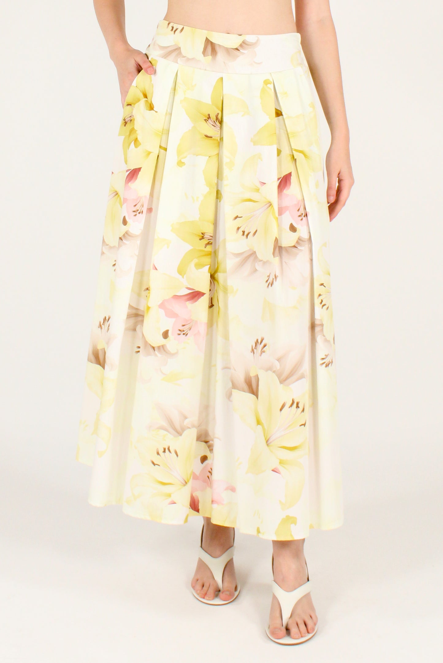 Long Skirt with Darts Yellow Lily Print