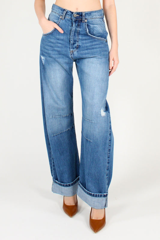 Jeans Egg Fit con Risvolto
