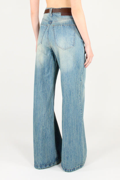 Jeans Délavé con Cintura Borchiata