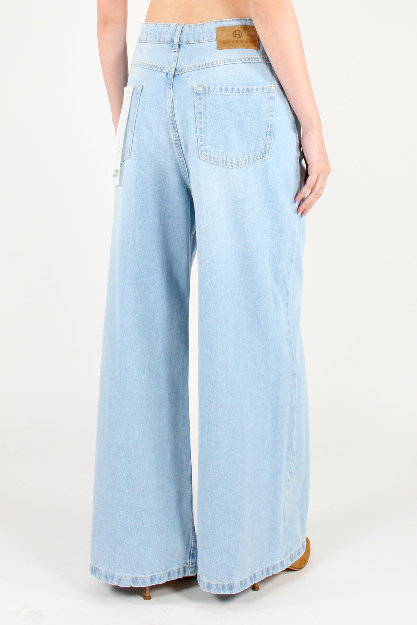 Lara Super Wide Leg Jeans