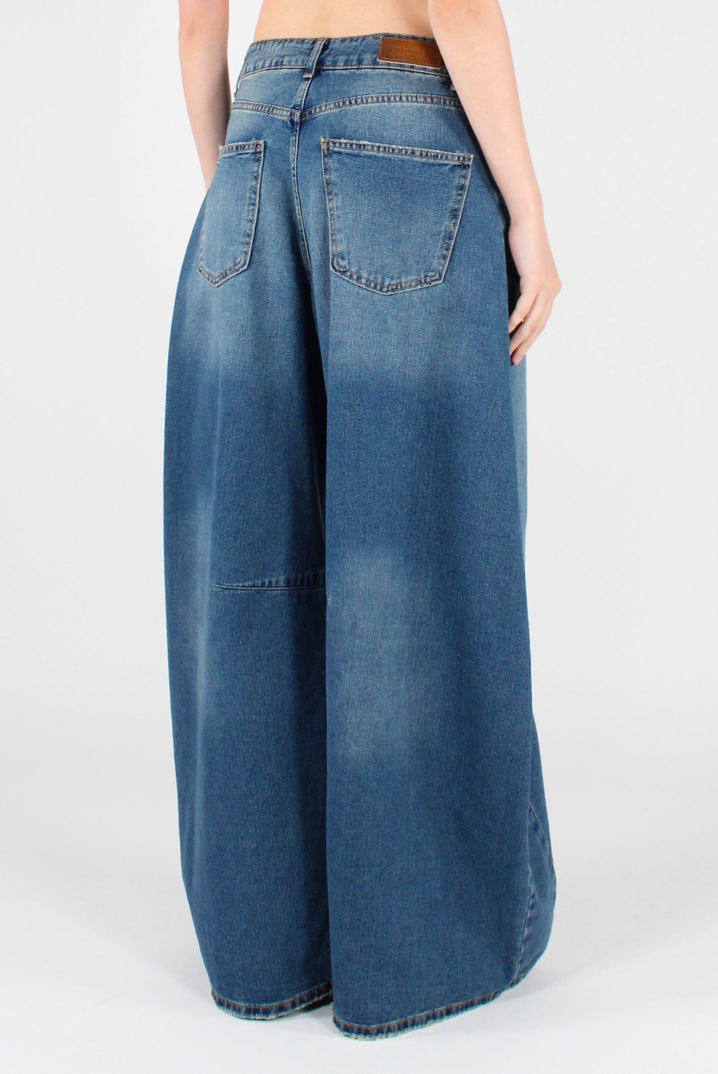 Jeans Barrell Louvre