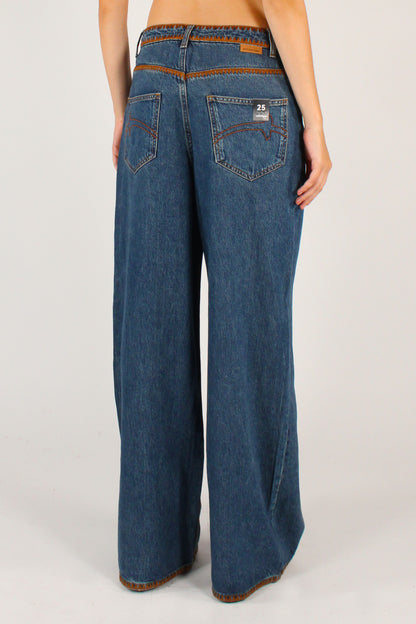Jeans con Dettagli Ricamati