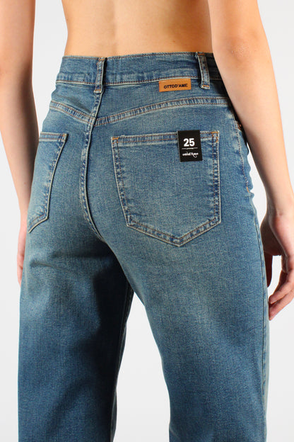Jeans Elasticizzati a Vita Alta