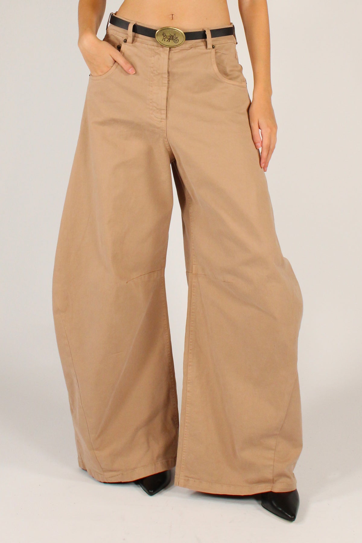 Pantaloni Barrel con Cintura