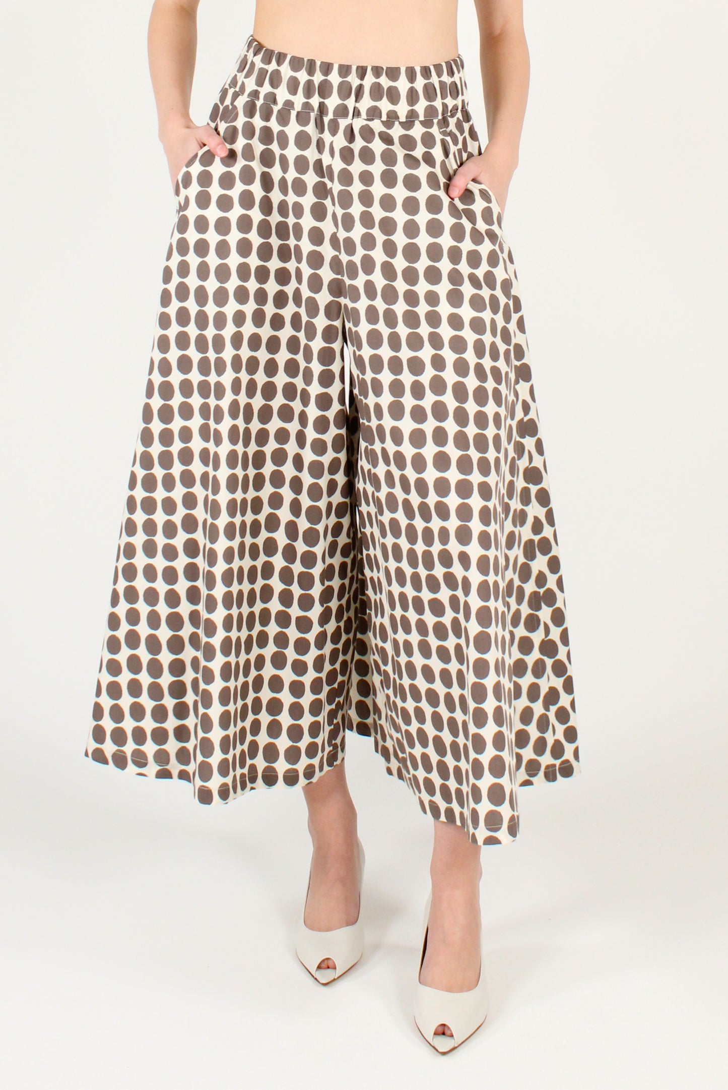 Pantaloni Ampi e Fluidi Stampa a Pois