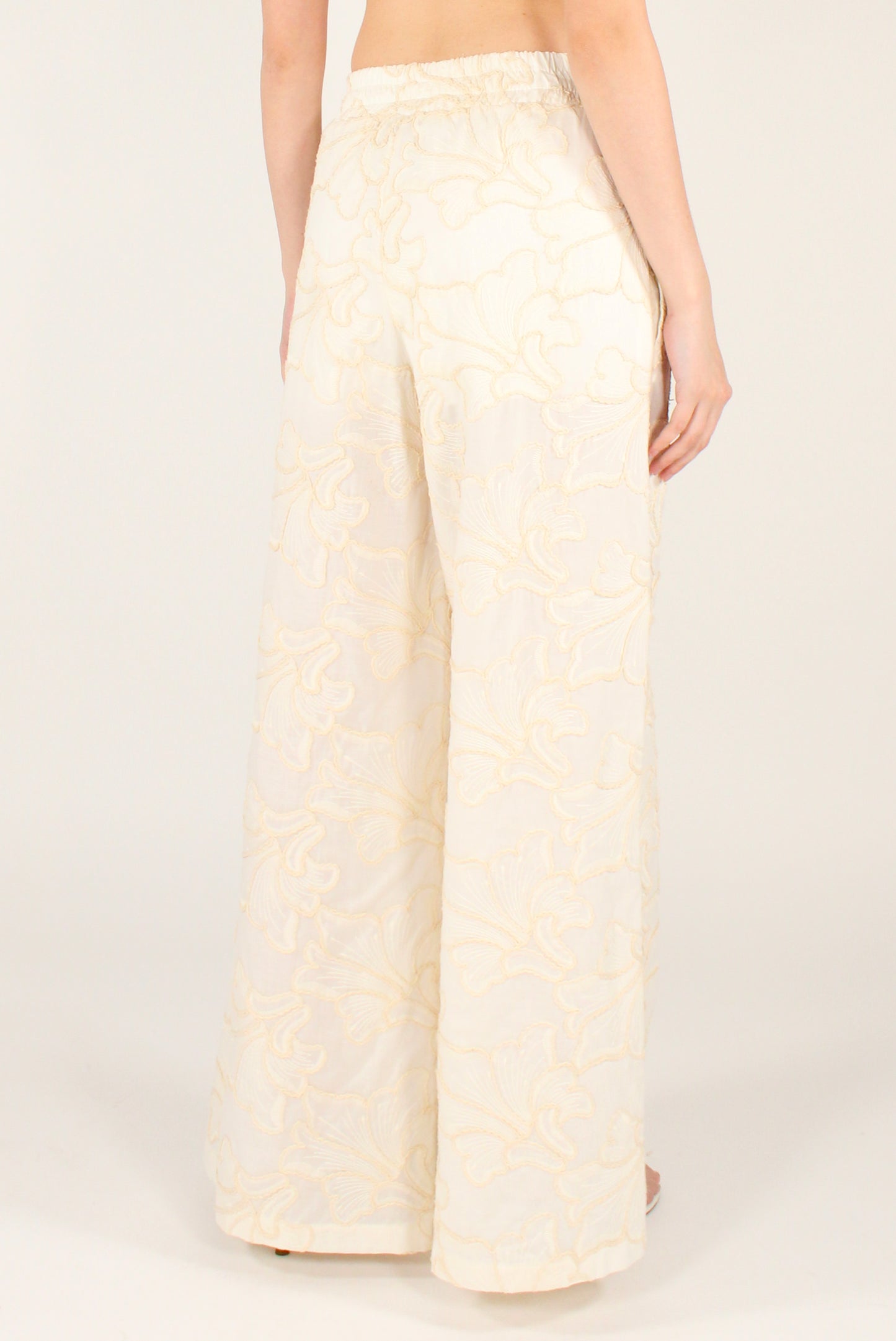 Pantaloni a Palazzo Ricami Floreali