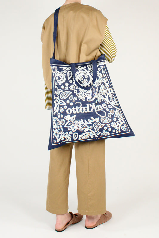 Maxi Shopper in Denim Stampa Bandana
