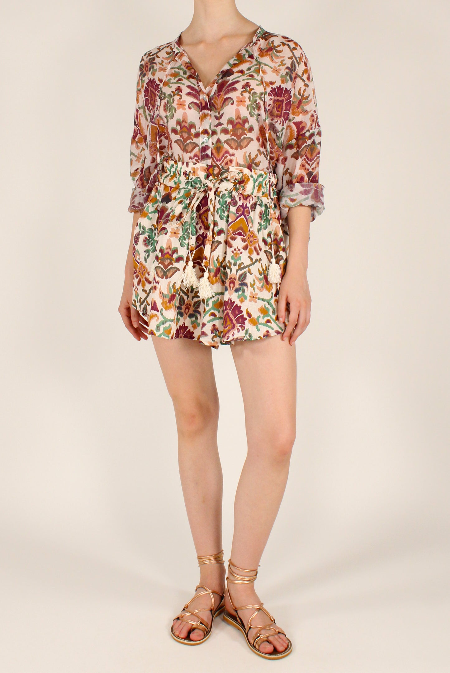 Shorts Fantasia Bordeaux a Farfalla