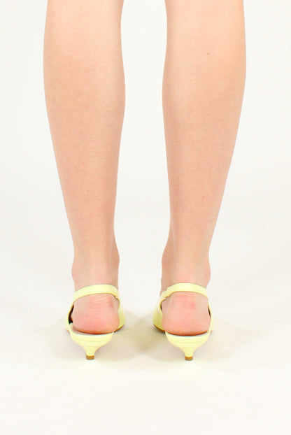 Slingback in Vernice