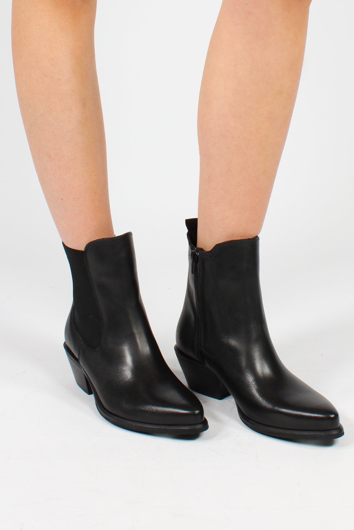 Stivaletto in Pelle con Elastico